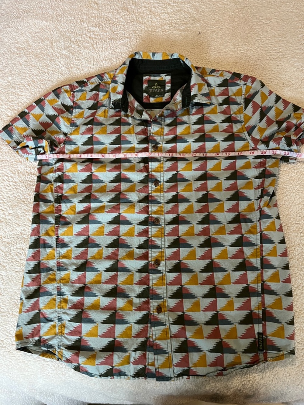 Men’s Prana Geometric Print Short-Sleeve Button Down - Small - Picture 3 of 5